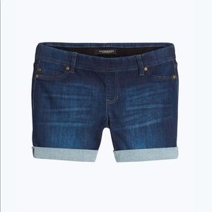 Liverpool Taylor Maternity Cuffed Denim Short Size 10